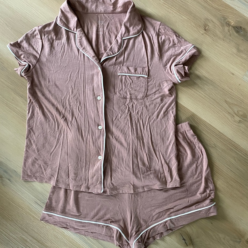 NWOT Stars Above Matching Sleep Set